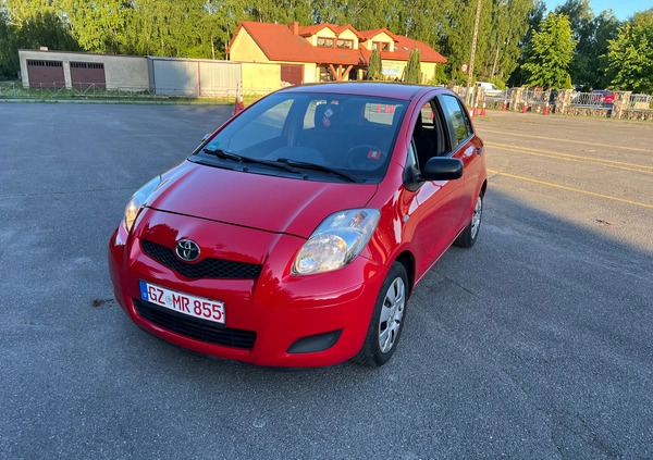 Toyota Yaris cena 21500 przebieg: 132580, rok produkcji 2010 z Tarnów małe 631